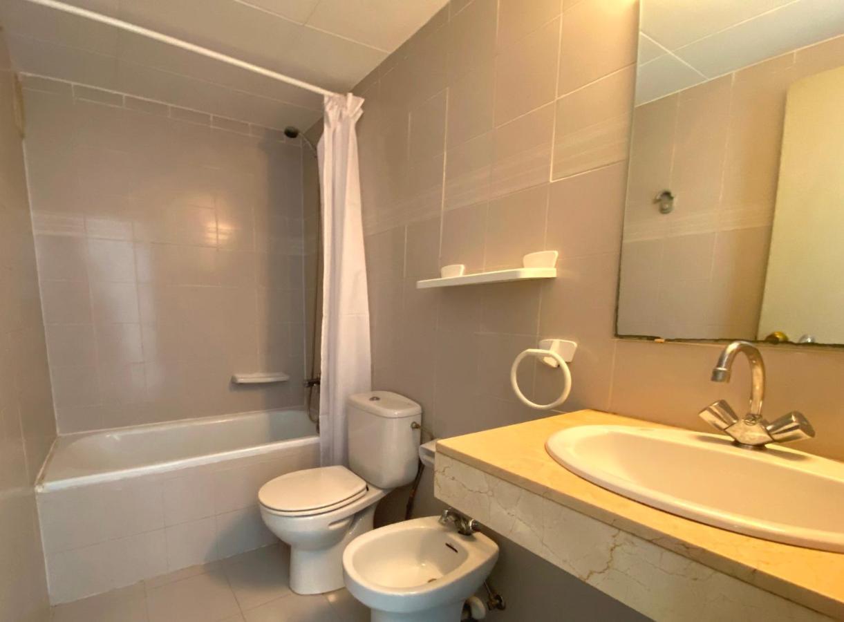 Apartamentos Amatista Salou Exteriör bild