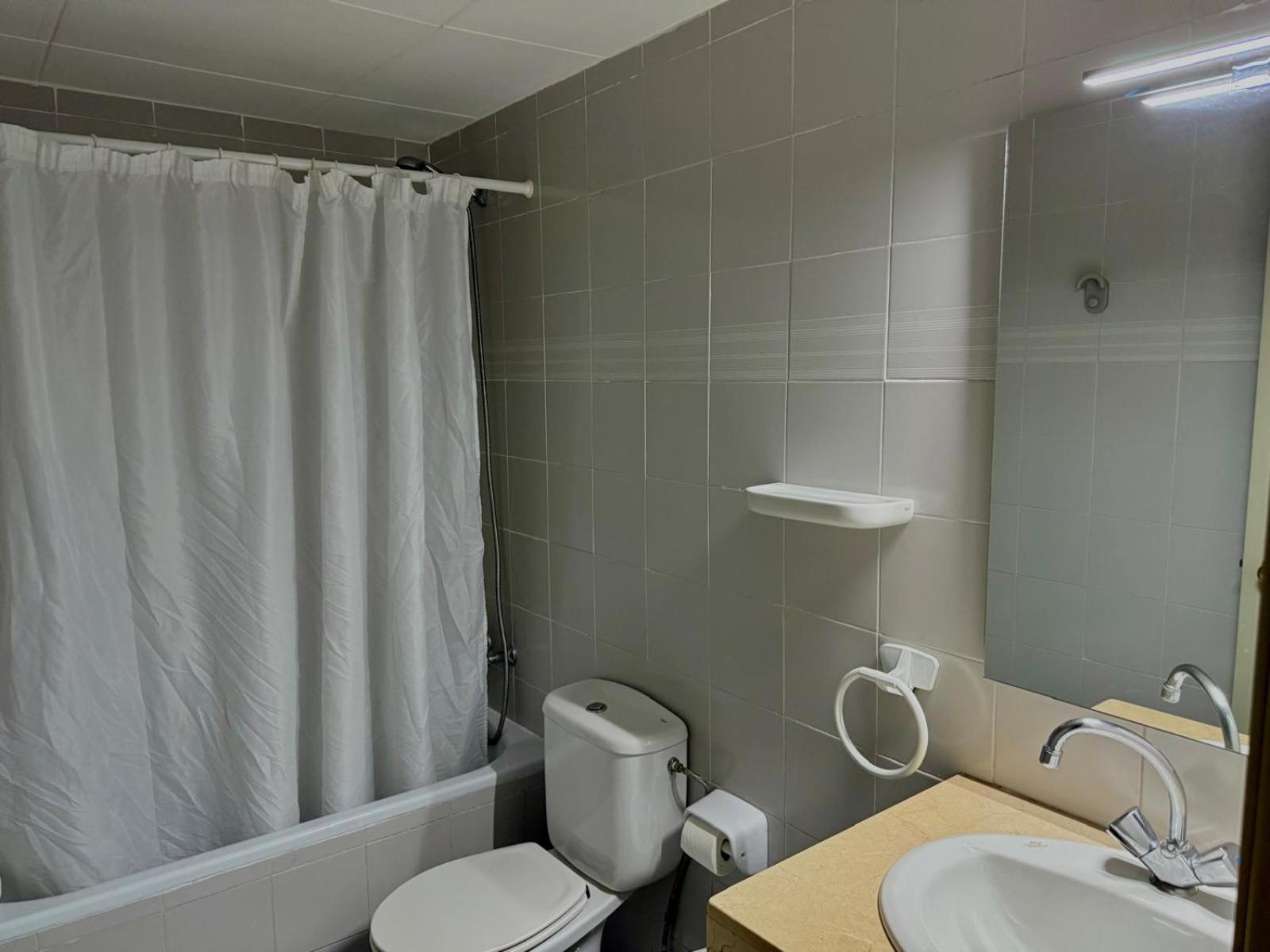 Apartamentos Amatista Salou Exteriör bild